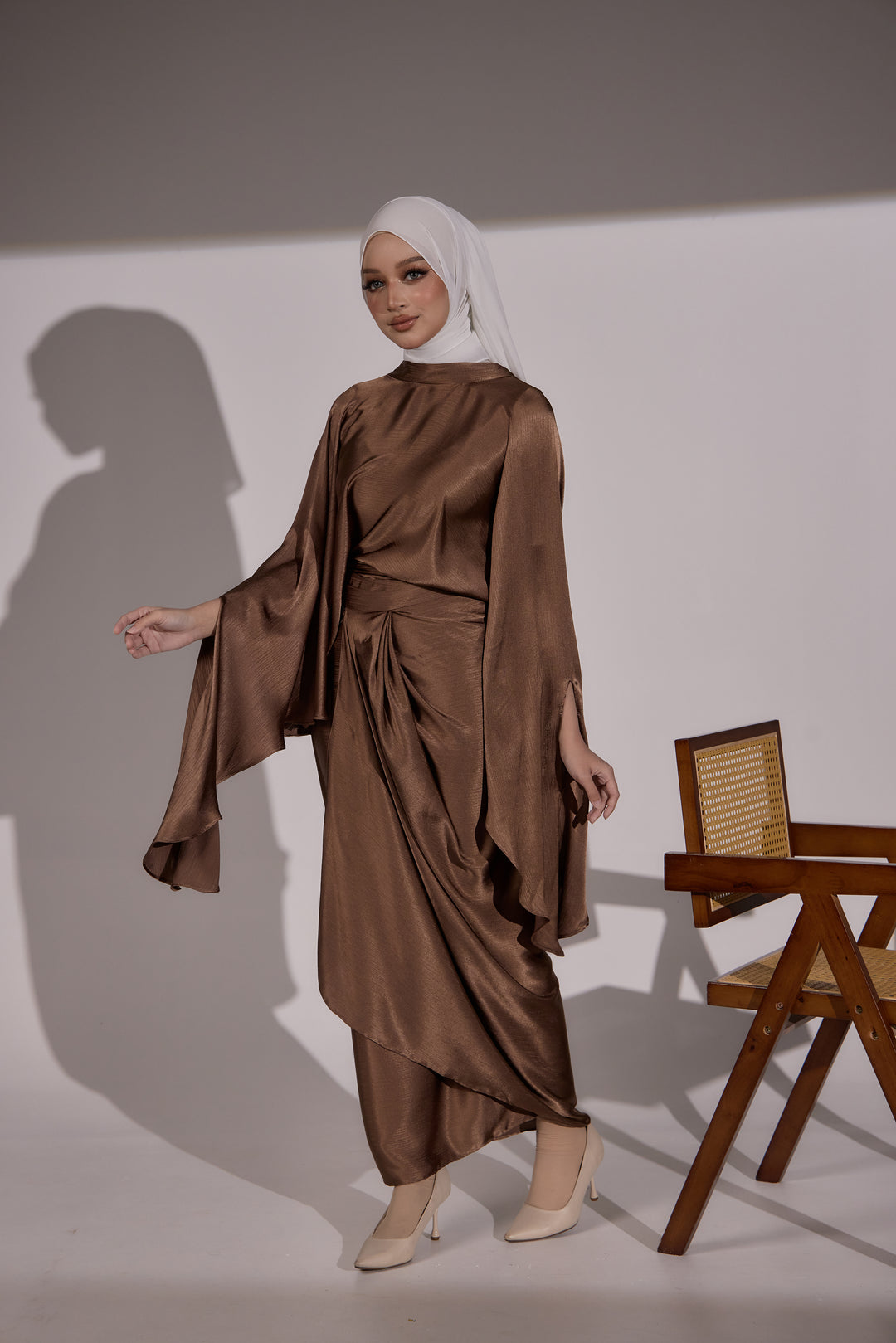 Emily Two-Way Set in Espresso Brown