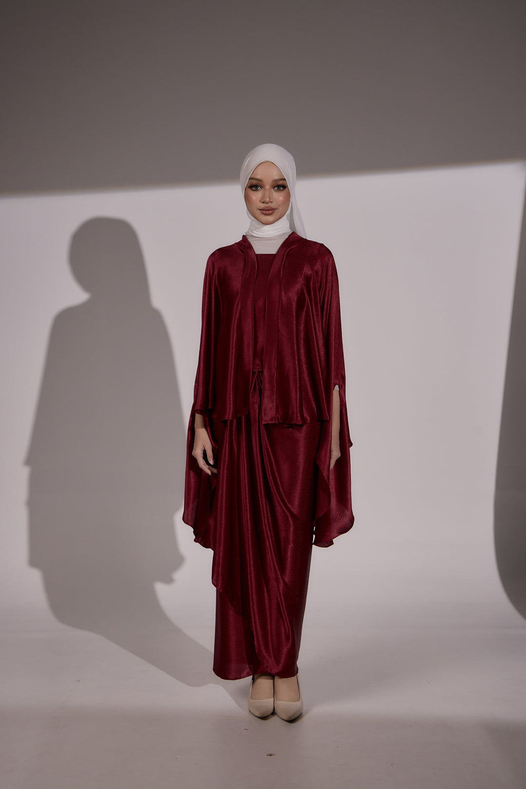 Emily Two-Way Set in Maroon