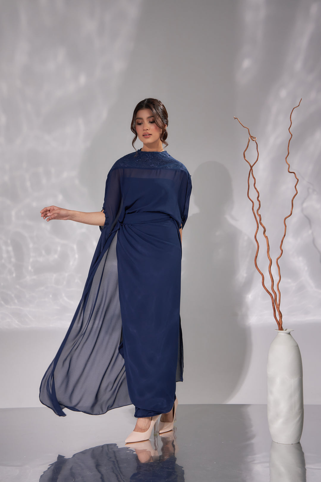 Enara in Midnight Blue