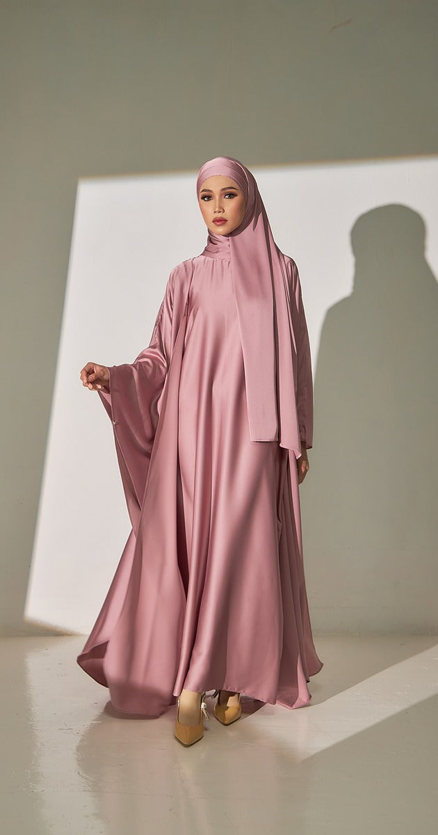 Sierra Abaya in Lilac Blush