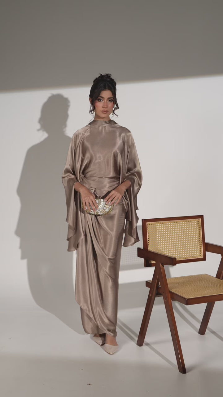 Emily Two-Way Set in Moonstone Pink
