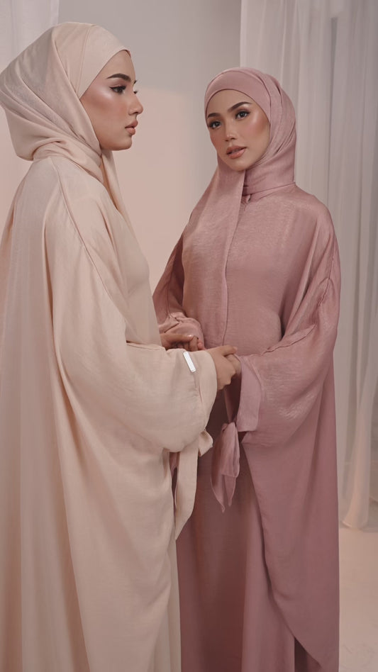 Amayaa Abaya